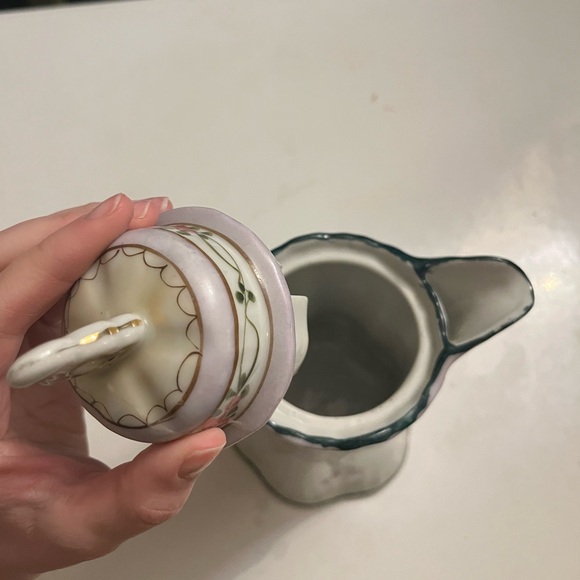 authentic porcelain nippon pot - Picture 3 of 4